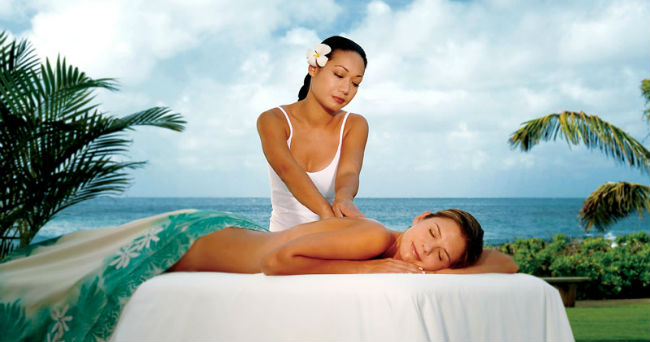 Hawaiian Lomi-Lomi Massage (1 Hour)